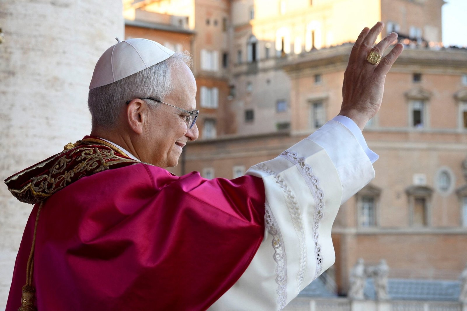 Chicago reacts to the choice of Pope Leo XIV of the city

