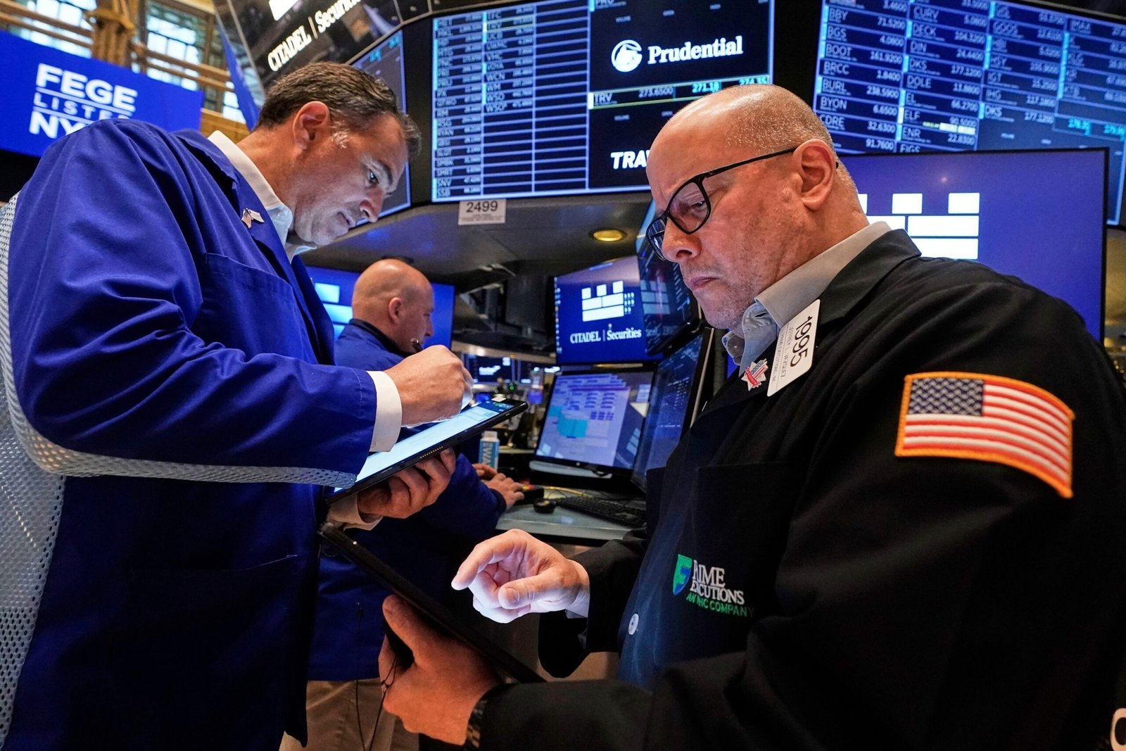 Stocks close higher after mixed decisions about Trump's tariffs