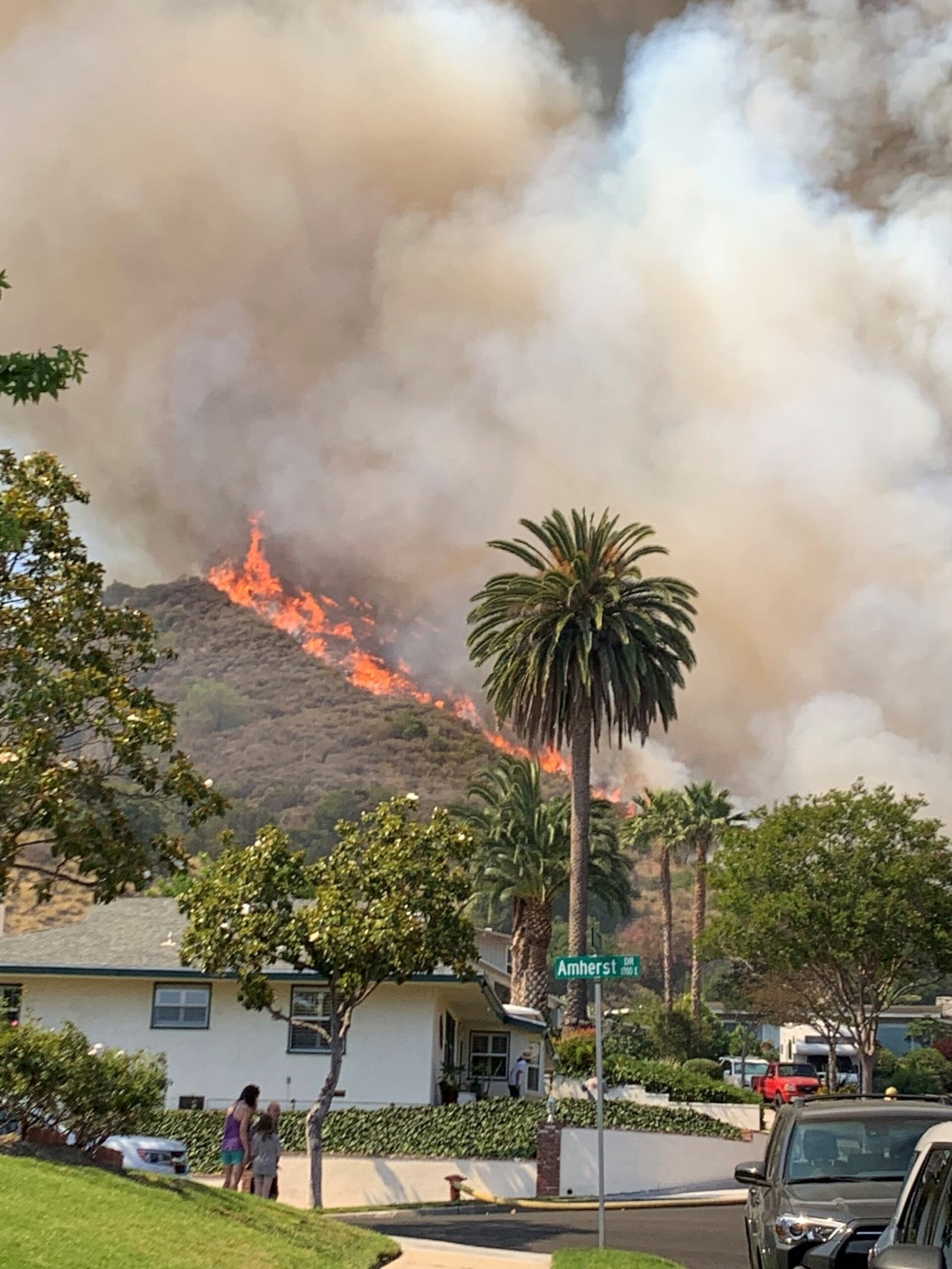Evacuation orders raised after the brush fire contained in Los Angeles County

