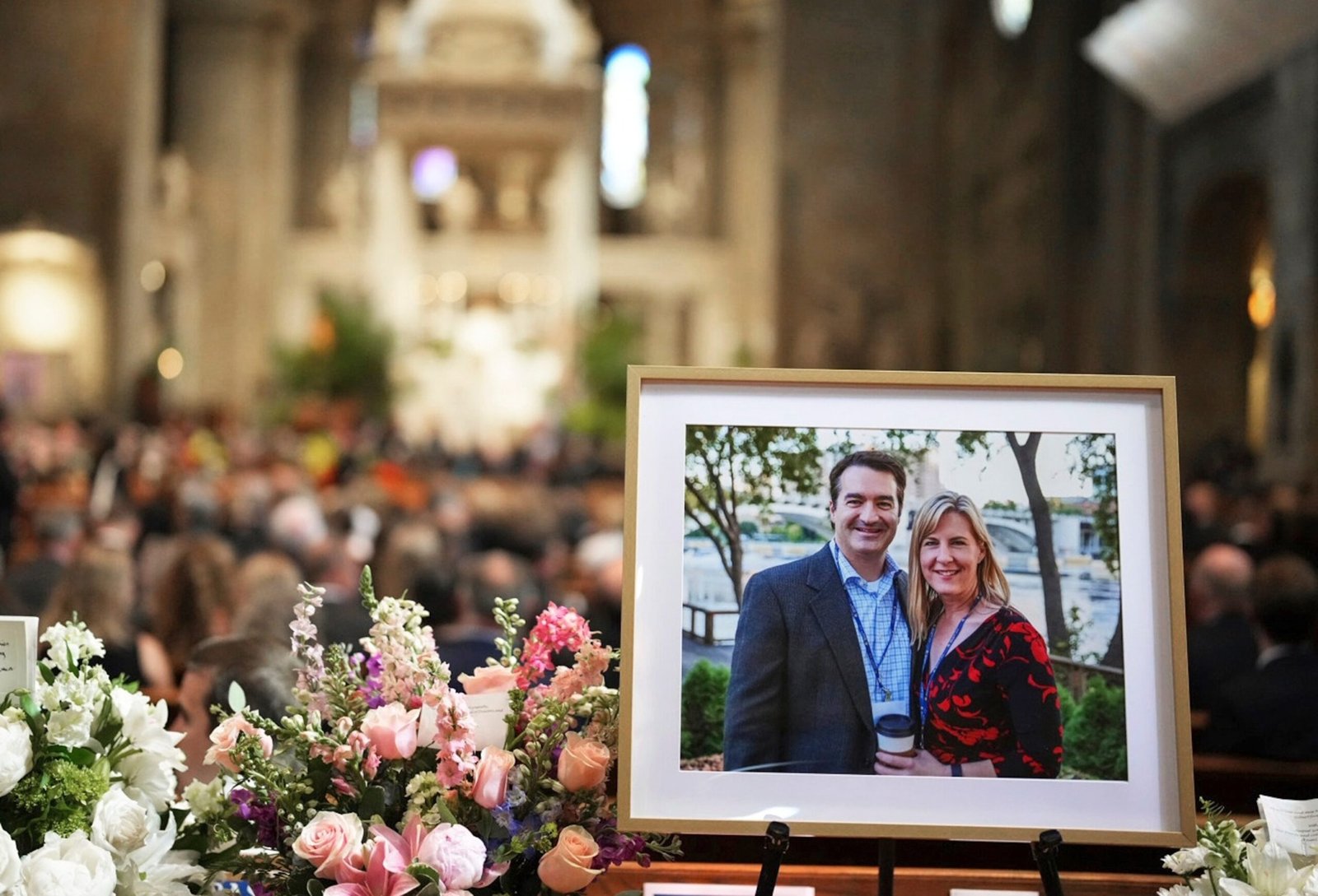 Family, friends, leaders pay the final respects to the legislator and husband of Minnesota.
