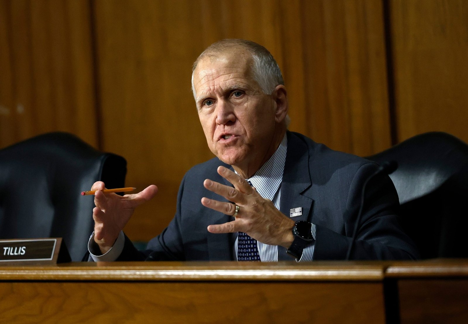 Republican senator Tillis will not apply for re -election after Trump's primary threat
