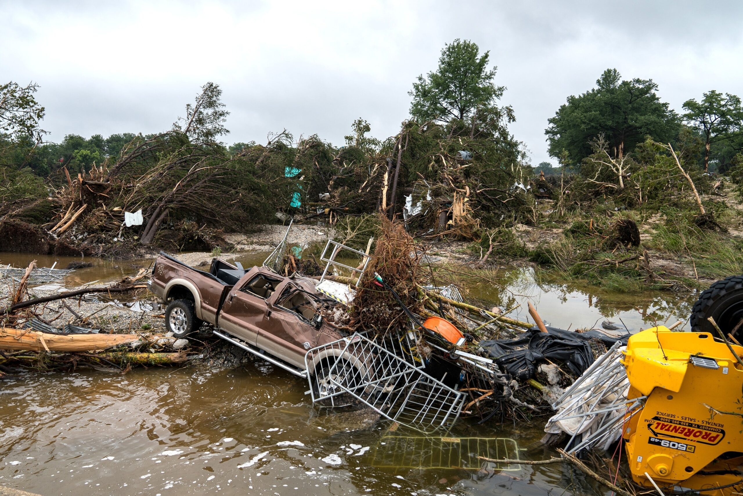 The number of missing floods in Texas falls from almost 100 to 3 in milestone

