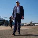Trump goes to Texas after catastrophic floods, avoiding the criticisms that have accumulated in other governors