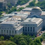 Blanca to carry out a review of the exhibitions of the Smithsonian Museum to ensure that they fit Trump's vision of US history