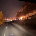 Russia and Ukraine exchange drone attacks in the midst of peace conversations maneuvers