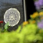 Several high -ranking leaders of the FBI expelled without explanation, the sources say