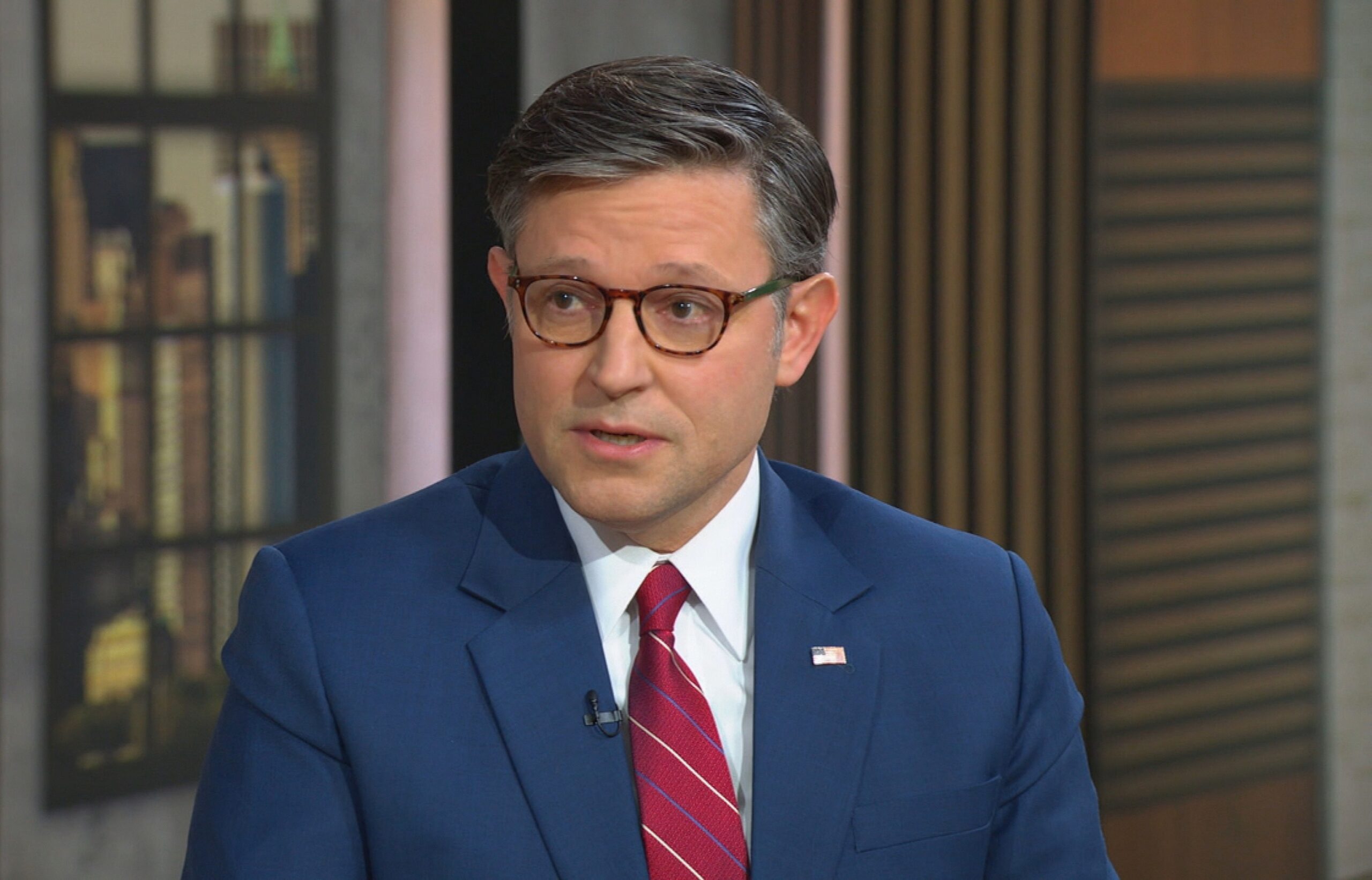 The speaker of the Mike Johnson house intervenes in the agitation of the CDC, the Epstein files and more in 'Good Morning America'

