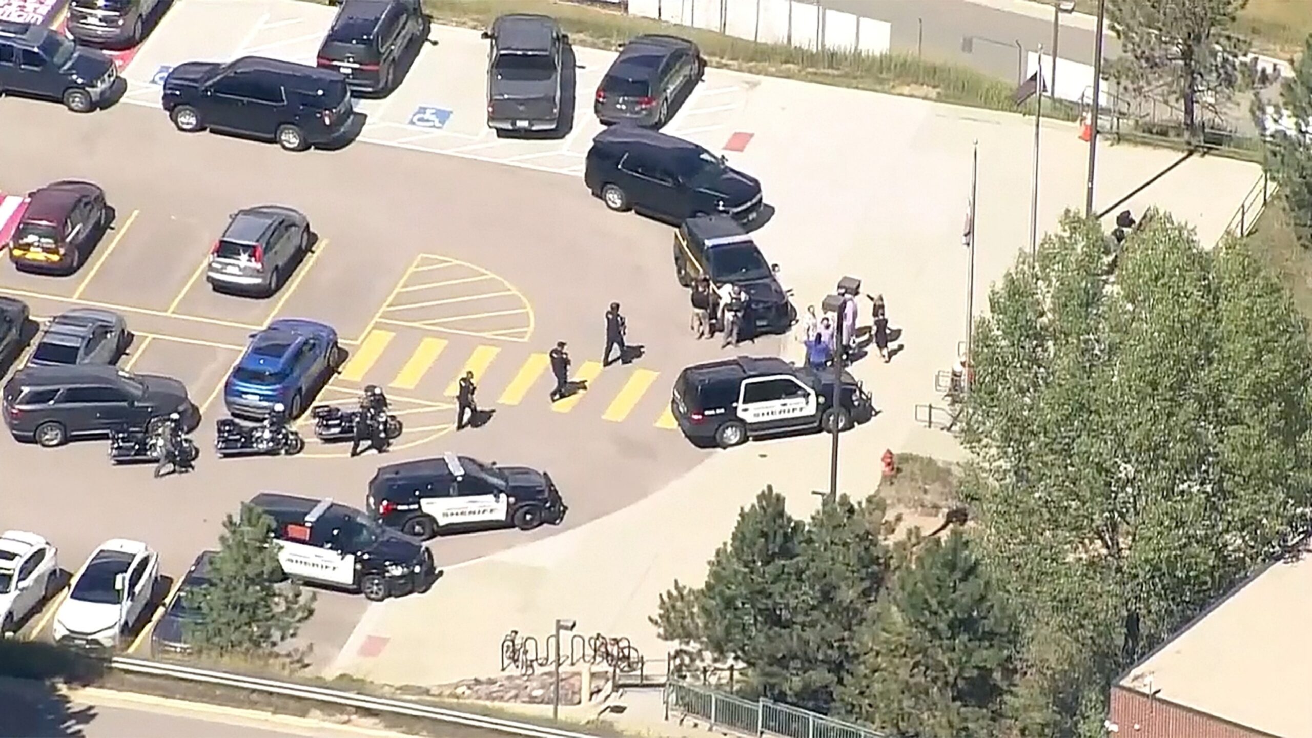 At least 3 students injured in shots in Colorado high school: officials

