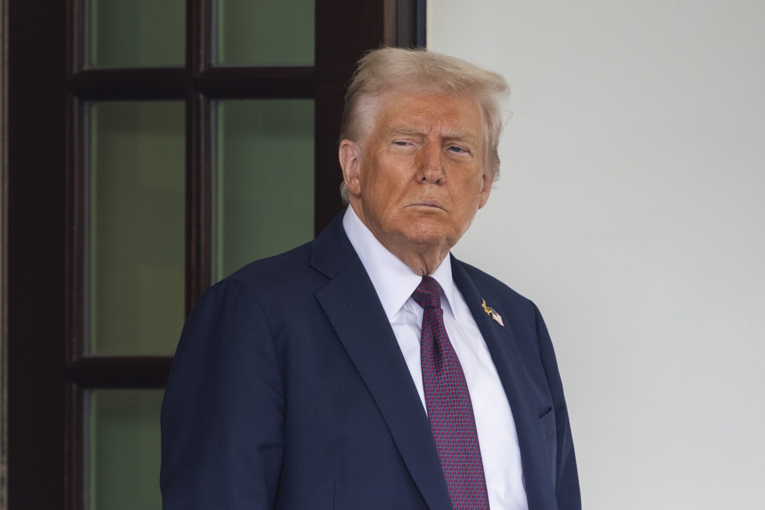Trump celebrating a high -risk meeting with the main democrats as the government's closure progresses

