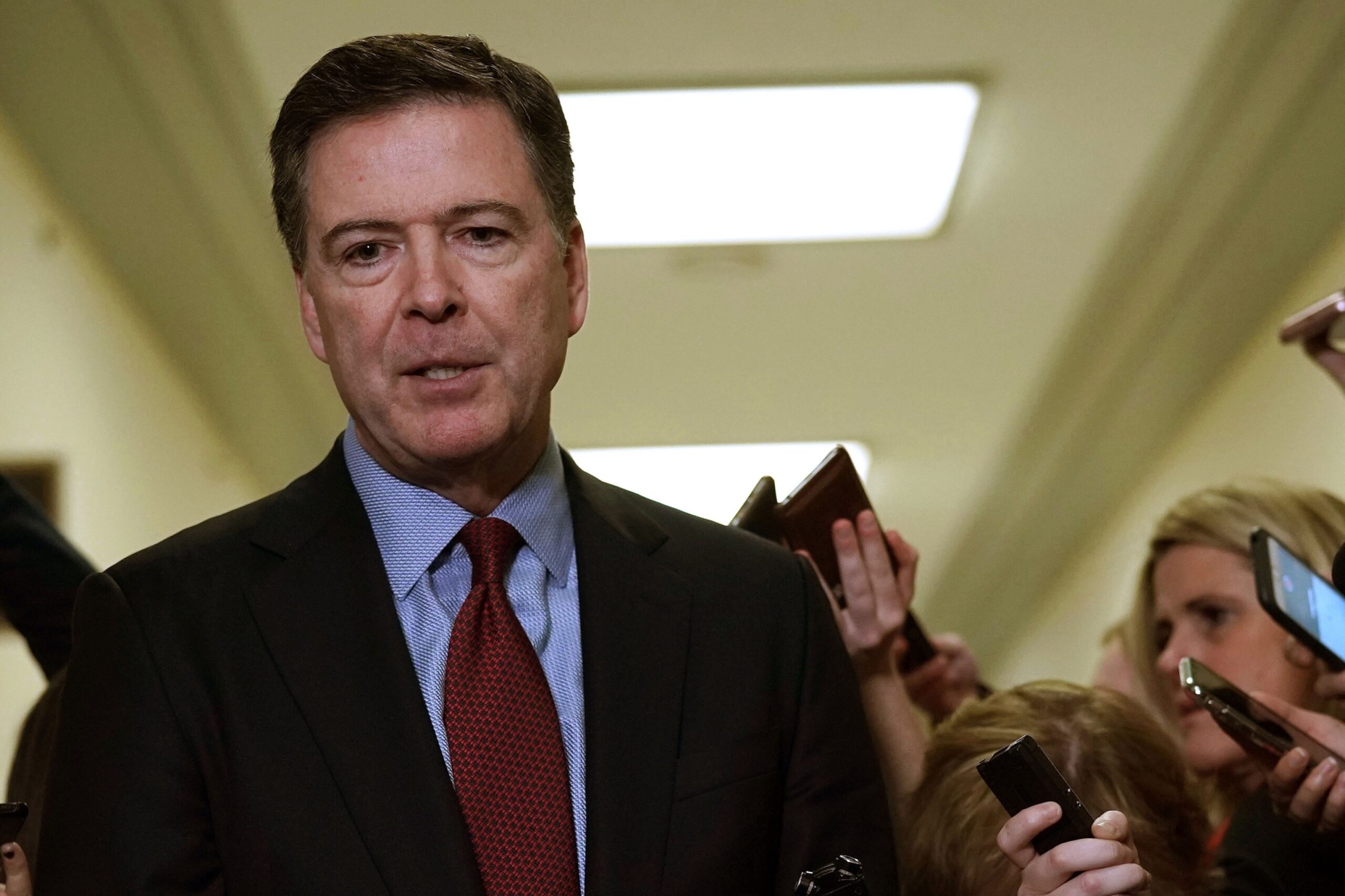 Comey pleads innocent and will seek to dismiss the case to begin a vindictive process


