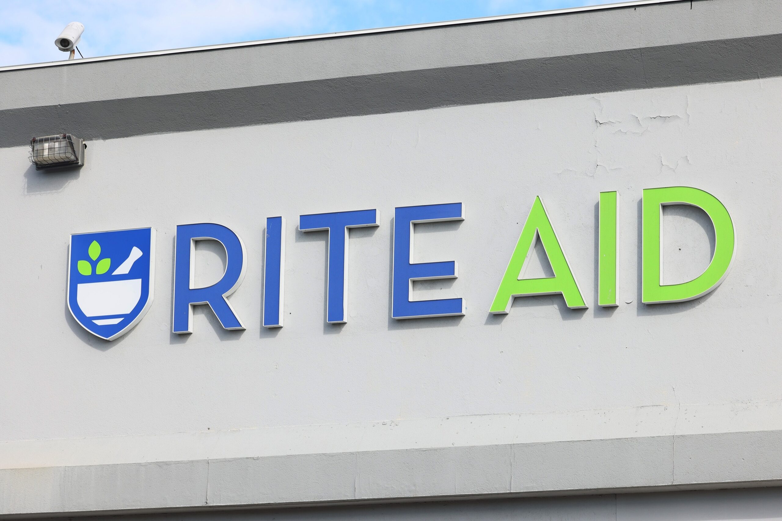 Rite AID to close all stores throughout the country in the middle of the second bankruptcy presentation

