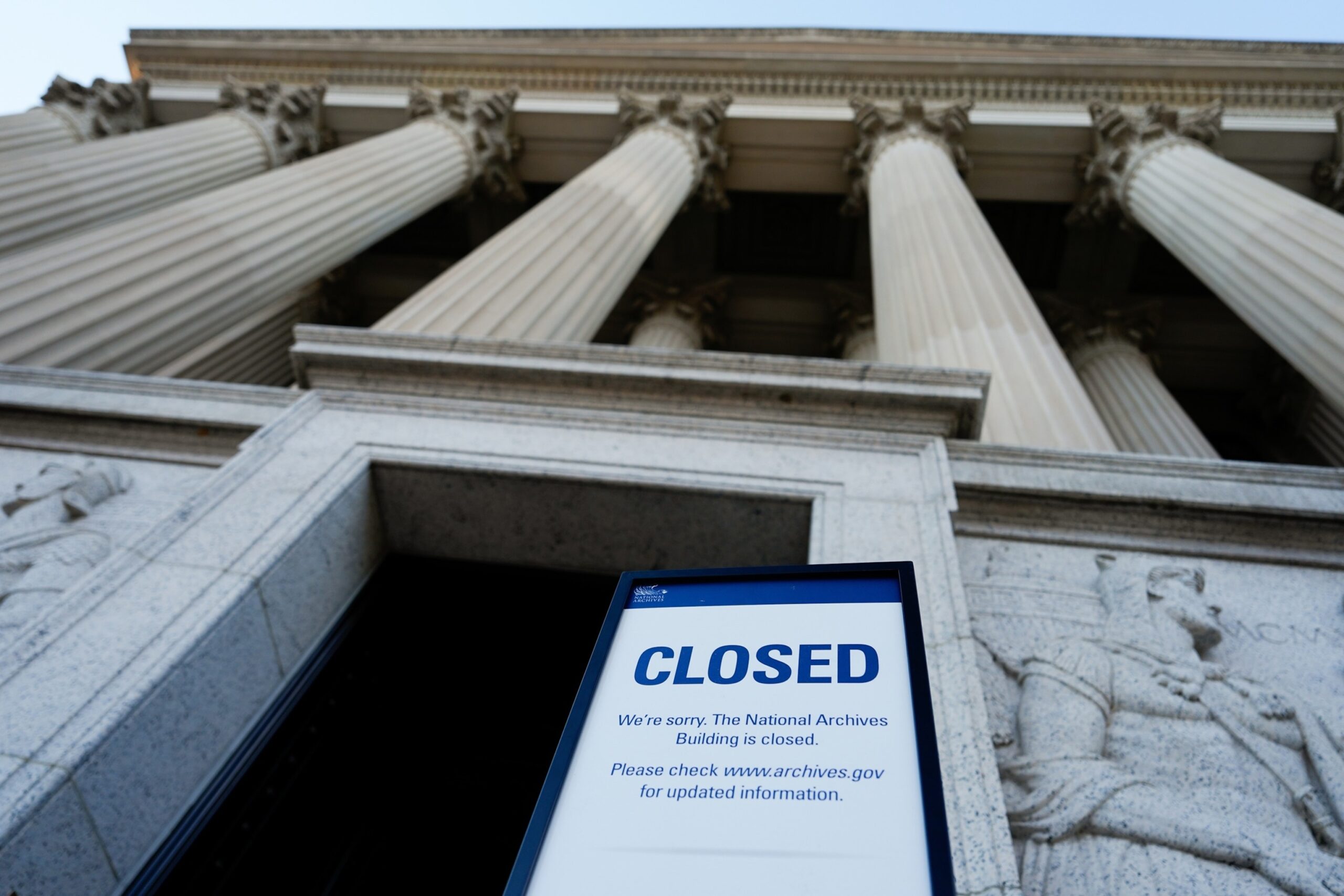 The Senate again does not pass bills aimed at financing the government as the closure game continues

